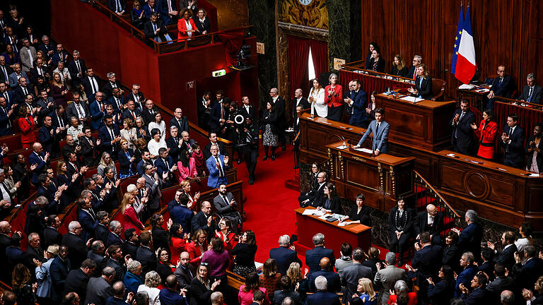 Recht auf Abtreibung in der französischen Verfassung.jpeg       -  Abgeordnete und Senatoren des französischen Parlaments stimmen darüber ob, ob das Recht auf Abtreibung in die französische Verfassung aufgenommen werden soll.