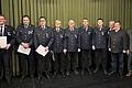 Die Geehrten für 25 und 40 Jahre Feuerwehrdienst mit Kreisbrandrat Stefan Schmöger, stellvertretendem Landrat Josef Demar und Aubstadts Bürgermeister Burkard Wachenbrönner.