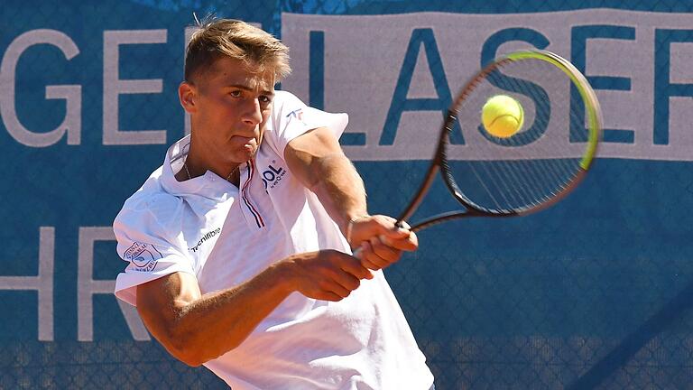 Alexander Donski blickt in dieser Saison auf eine erfolgreiche Bilanz bei seinen Einsätzen für Weiß-Blau in der Zweiten Tennis-Bundesliga Süd zurück.