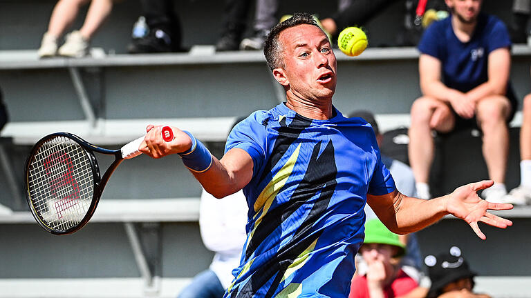 Kohlschreiber verpasst Qualifikation für French Open.jpeg       -  Wenn alles gut läuft, dann wird der gebürtige Augsburger Philipp Kohlschreiber in der kommenden Saison mit dem deutschen Meister Bredeney Essen nach Augsburg kommen. Denn der TCA ist in die 1. Bundesliga nachgerückt