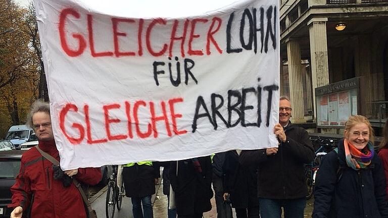 Würzburger Delegation bei der Demo in München.