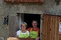 Margit und Michael Derleth sind stolz auf den familienbetriebenen Naturlandhof und haben einen eigenen Hofladen in Salz.