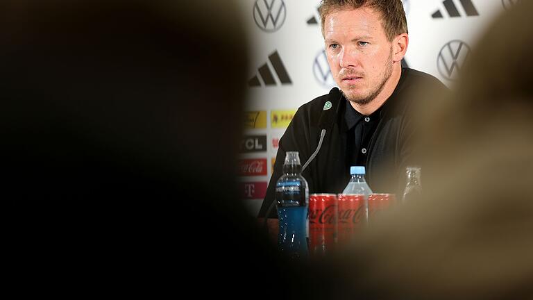 Julian Nagelsmann.jpeg       -  Bundestrainer Julian Nagelsmann nimmt aus dem Spiel gegen die Ukraine Erkenntnisse mit.