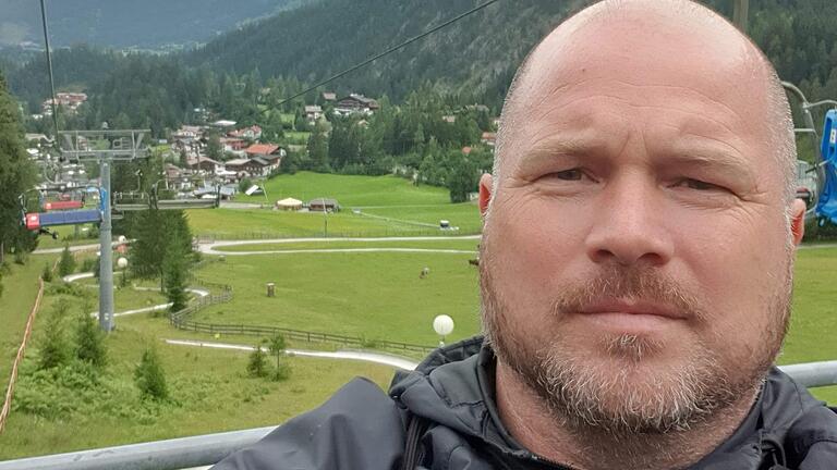 Mit Matthias Gerhardt (Bild) und seinem Bruder Thomas als Trainern könnte es bei der SpVgg Hambach noch etwas weiter als über die Kreisklasse hinausgehen. Mit Matthias Gerhardt (Bild) und seinem Bruder Thomas als Trainern könnte es bei der SpVgg Hambach noch etwas weiter als über die Kreisklasse hinausgehen.