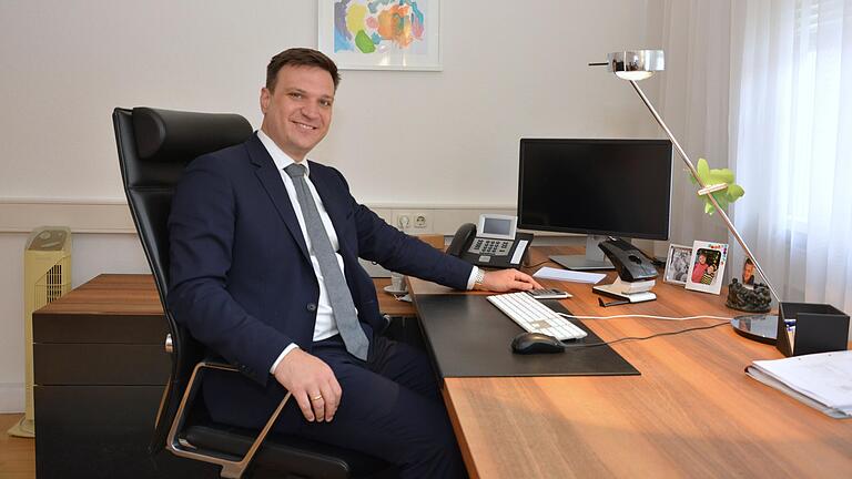 Dr. Lovro Tomasic war seit 2015 Notar in Mellrichstadt. Jetzt kehrt er in seine Heimat nach Erlangen zurück.