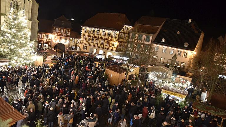 Der Königsberger Weihnachtsmarkt erfreut sich stets großer Beliebtheit. Auch in diesem Jahr wird er wie gewohnt stattfinden. (Archivbild) Der Königsberger Weihnachtsmarkt erfreut sich stets großer Beliebtheit. Auch in diesem Jahr wird er wie gewohnt stattfinden. (Archivbild)