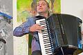 &bdquo;Ausstellungsstück&rdquo; der Musik: Ein Fest der Akkordeonklänge feierte Dimitry Gvozdkov mit 50 Zuhörern in der Alten Turnhalle.