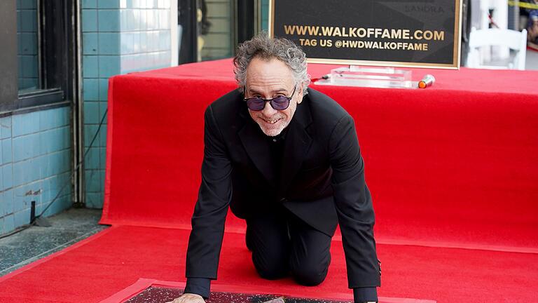 Tim Burton bekommt Stern auf Walk of Fame       -  Regisseur Tim Burton ist nun in Hollywood verewigt