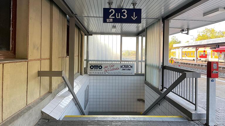Nichts geht voran: Der barrierefreie Ausbau des Kitzinger Bahnhofs wird noch viele Jahre auf sich warten lassen. Nichts geht voran: Der barrierefreie Ausbau des Kitzinger Bahnhofs wird noch viele Jahre auf sich warten lassen.