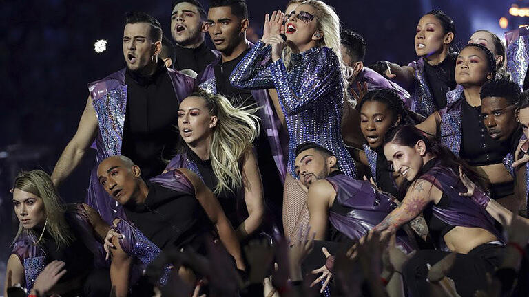 Lady Gaga       -  Lady Gaga appelliert an die Einheit. Foto: Patrick Semansky