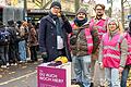 Die Initiative 'Campus Fahrplan' der Studierendenvertretung der Uni Würzburg organisierte an zwei Tagen an stark frequentierten Bushaltestellen ein Beschwerdetelefon.&nbsp; So konnten Studierende direkt bei der WVV und im Rathaus anrufen, um sich über die aktuelle Bussituation zu beschweren.