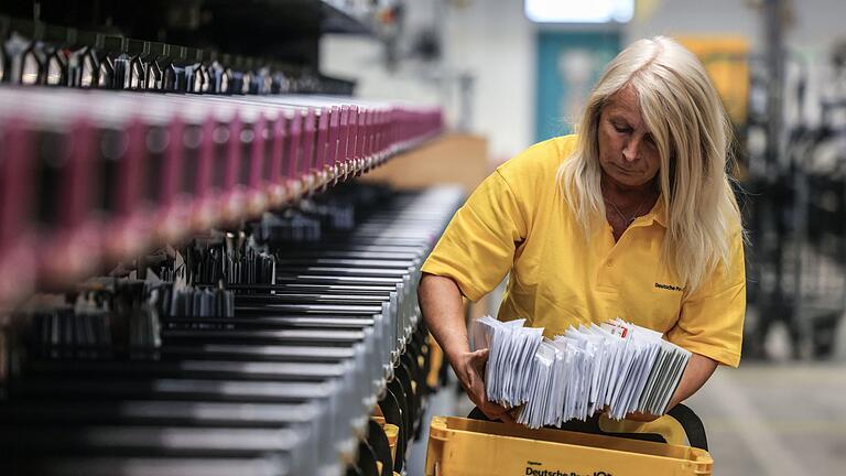 Bundesrat für Postgesetz-Reform - Briefversand dauert länger       -  Nach drei Tagen müssen meisten Briefe ankommen.