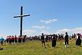 Viele Besucher hatten sich am Gipfel des Himmeldunkberg eingefunden. Endlich konnte das neue Kreuz eingeweiht werden.