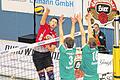 Sebastian Richter (links) und die Eltmanner Volleyballer hoffen beim TSV Grafing auf Punkte im Kampf gegen den Abstieg.