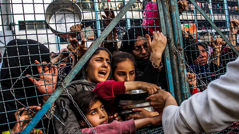 Nahost-Krieg - Gaza-Stadt       -  International anerkannte Experten für Ernährungssicherheit schlagen mit Blick auf den Norden des Gazastreifens Alarm. Schon im Frühjahr, als dieses Bild entstand, war die humanitäre Lage schwierig. (Archivbild)