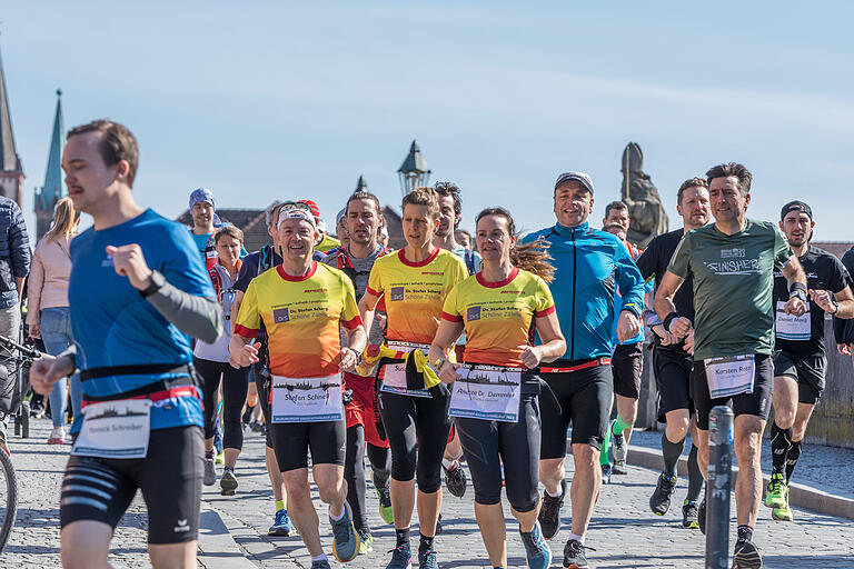 Bei bestem Frühlingswetter führte der Gedächtnislauf durch Würzburg und dann weiter bis für einige der Läuferinnen und Läufer bis nach Gemünden.&nbsp;