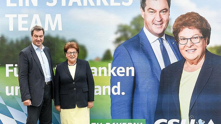 Werben gemeinsam auf Großplakaten für die CSU: Landtagspräsidentin Barbara Stamm und Ministerpräsident Markus Söder.