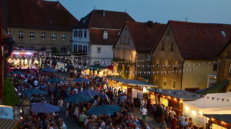 Impressionen vom 34. Zeilitzheimer Marktplatzweinfest