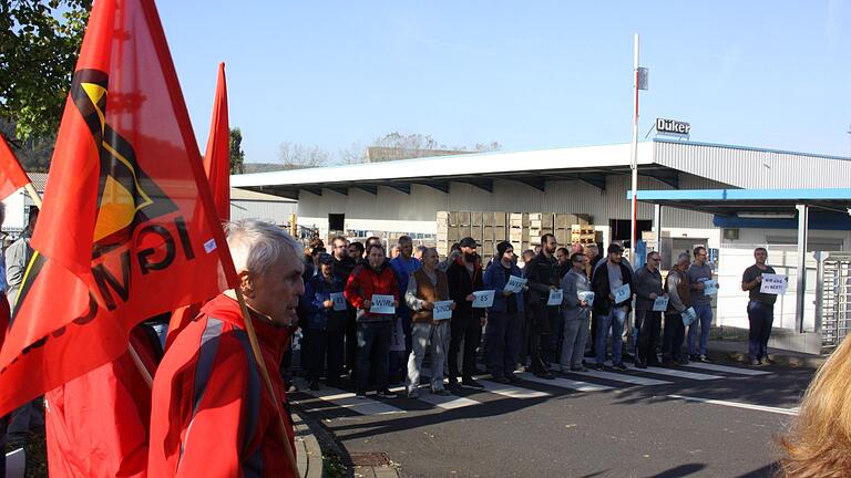 Bürgermeister Michael Hombach vereinbarte kürzlich einen Gesprächstermin mit der Geschäftsleitung des Gusseisenexperten Düker in Karlstadt.