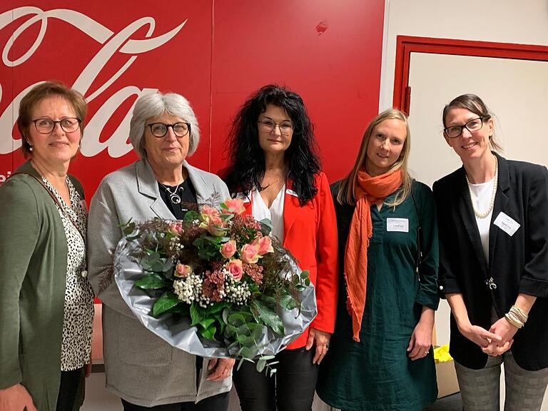 Das Orga-Team der Initiative Familienorientierte Personalpolitik: Ilona Sauer, Ute Suckfüll, Christine Stühler, Christine Schömig und Antje Rink (von links). Das Orga-Team der Initiative Familienorientierte Personalpolitik: Ilona Sauer, Ute Suckfüll, Christine Stühler, Christine Schömig und Antje Rink (von links).