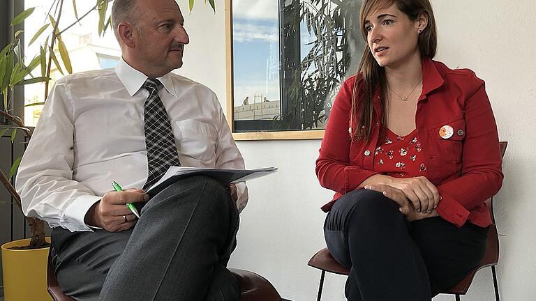 In Berlin traf Bernd Rützel sich mit Sarah Jochmann, einer der Gründerinnen der Organisation &bdquo;Liefern am Limit&ldquo;.