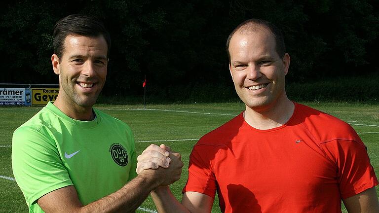 Hand in Hand für Bayern Kitzingen: Tim Reiner (links) und Thomas Hofmann wechseln im Sommer an den Bleichwasen.