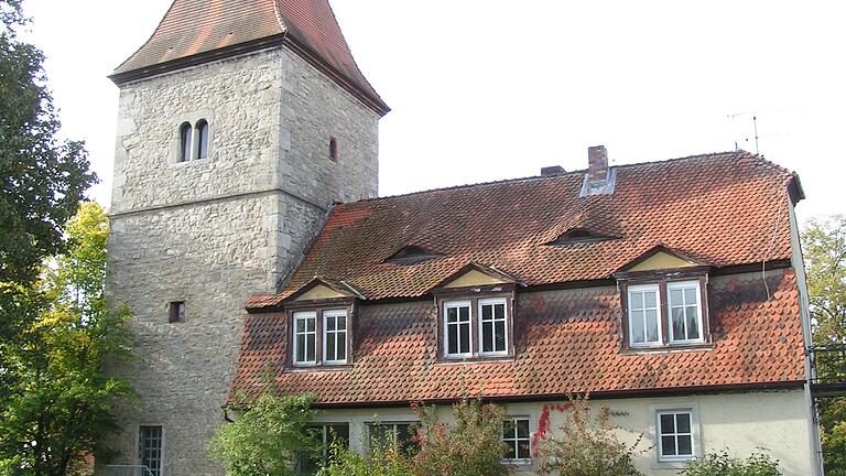 Die ehemalige Mauritiuskirche in Winterhausen, die aus dem 13. Jahrhundert stammt, will der Besitzer denkmalgerecht sanieren. Der Gemeinderat begrüßte die Pläne.