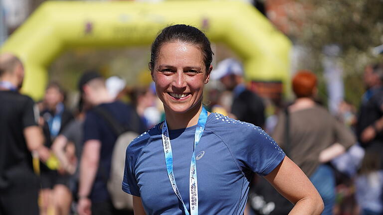 So lief der Saaletal-Marathon des SV Ramsthal       -  Die ehemalige Leistungssportlerin Sarah-Lena Hofmann gewann überlegen den Halbmarathon der Frauen.