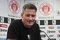 Alexander Blessin       -  Der FC St. Pauli hat Alexander Blessin offiziell als neuen Trainer vorgestellt.