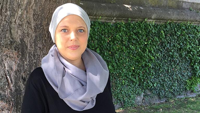 Auch während der ersten Hochphase der Corona-Pandemie habe sie 'keine Sekunde daran gedacht, mit den Behandlungen aufzuhören', sagt Julia Adam. Auch während der ersten Hochphase der Corona-Pandemie habe sie 'keine Sekunde daran gedacht, mit den Behandlungen aufzuhören', sagt Julia Adam.