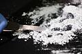 Drogen aller Art, darunter vor allem Marihuana und Ecstasy-Tabletten, aber auch Kokain (Beispielbild), wurden im Zimmer eines 33-Jährigen gefunden. Dafür, und für die Waffen, die bei ihm gefunden wurden, hat er sich vor der großen Strafkammer zu verantworten.