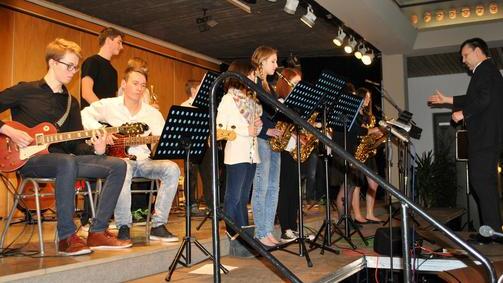 Weihnachtskonzert       -  Weihnachtskonzert im Gymnasium Bad Königshofen