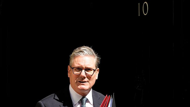 Britischer Premier Keir Starmer       -  Der britische Premierminister Keir Starmer findet es deprimierend, von Preiserhöhungen der Oasis-Tour zu hören. (Archivfoto)