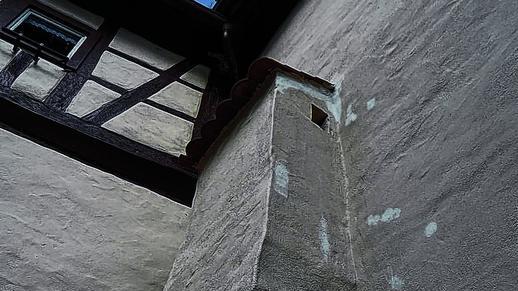 Freier Fall: Nicht alles Gute kommt von oben, wie beim Klo.