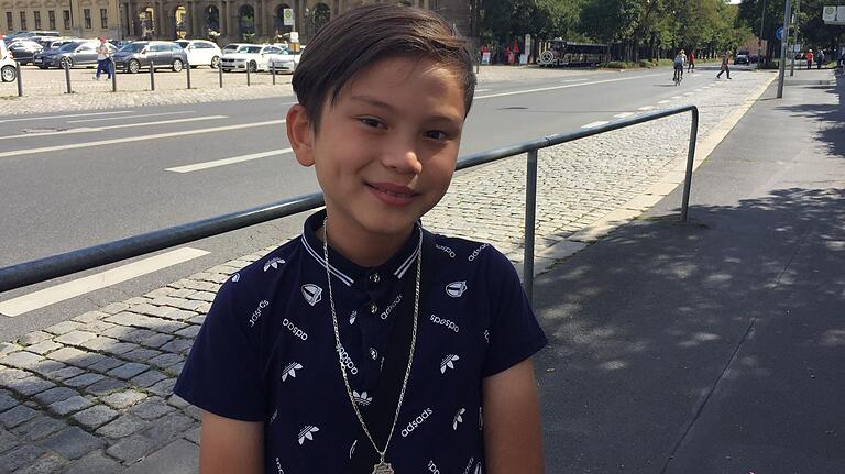 Ali, elf Jahre alt, kommt bald in die fünfte Klasse einer Würzburger Realschule. Ali, elf Jahre alt, kommt bald in die fünfte Klasse einer Würzburger Realschule.