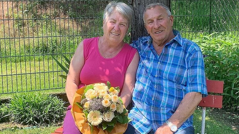 Helmut und Magdalena Schleyer feiern Goldene Hochzeit.