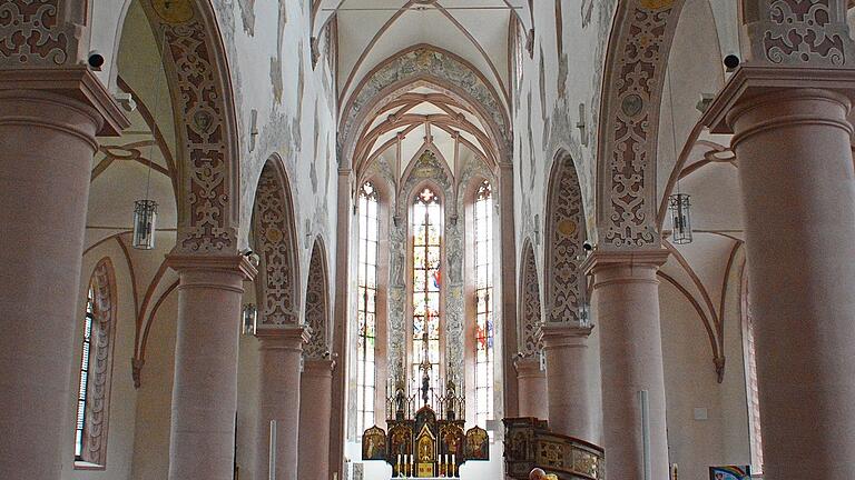 Auf der Verteilungsliste für Zuschüsse von denkmalpflegerischen Maßnahmen im Landkreis Rhön-Grabfeld steht auch die Innensanierung der Pfarrkirche St. Georg in Bischofsheim.