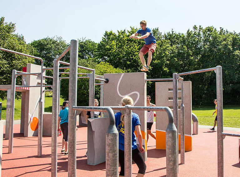 Die Parkouranlage wurde in Abstimmung mit den Sportlern entwickelt. Die Parkouranlage wurde in Abstimmung mit den Sportlern entwickelt.