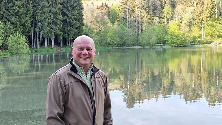 Georg Seiffert am Rothsee, einer seiner Lieblingsplätze rund um Bischofsheim.