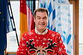 Söder feiert vierten Advent im Rentierpullover.jpeg       -  Bayerns Ministerpräsident Markus Söder hört gerne Weihnachtslieder.