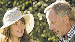 Gemma Arterton und Fabrice Luchini