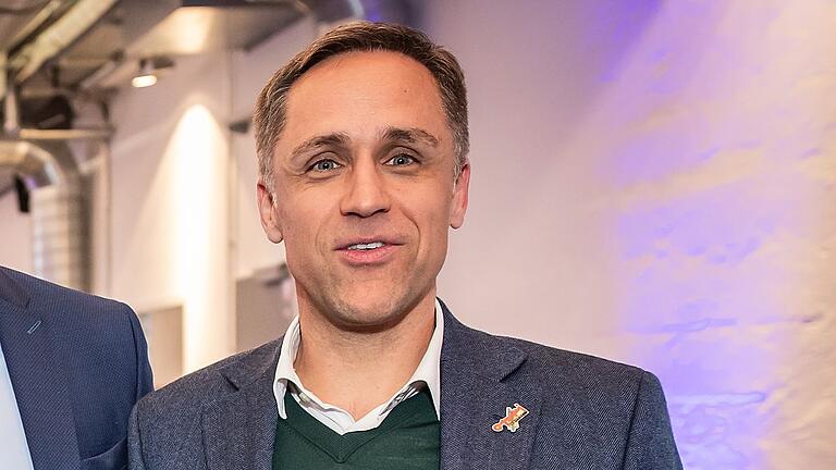 Durchlebt mit seinem Möbelkonzern schwierige Zeiten: Oliver Föst, Chef von Opti-Wohnwelt in Niederlauer (Lkr. Rhön-Grabfeld).