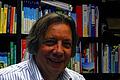 Georg Gilbergs-Schnarr heute: Der ärztliche Direktor und Chefarzt für Präventivmedizin im Rehazentrum Bad Bocklet im Sprechzimmer seiner Praxis.