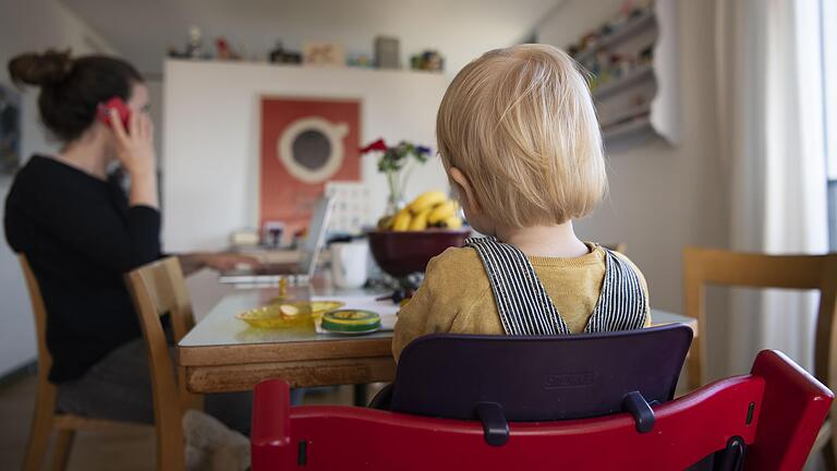Wegen der starken Ausbreitung des Coronavirus arbeiten viele Menschen gerade im Homeoffice: Was machen wir in dieser Zeit mit den Kindern?&nbsp;