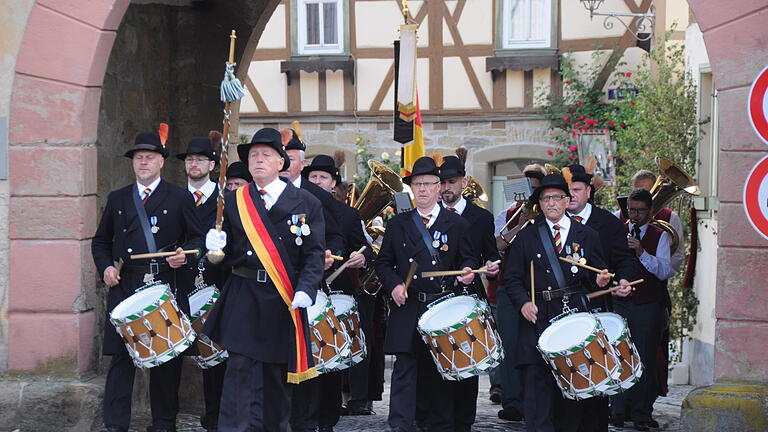 Auszug der Bürgerwehr am Pfingstdienstag