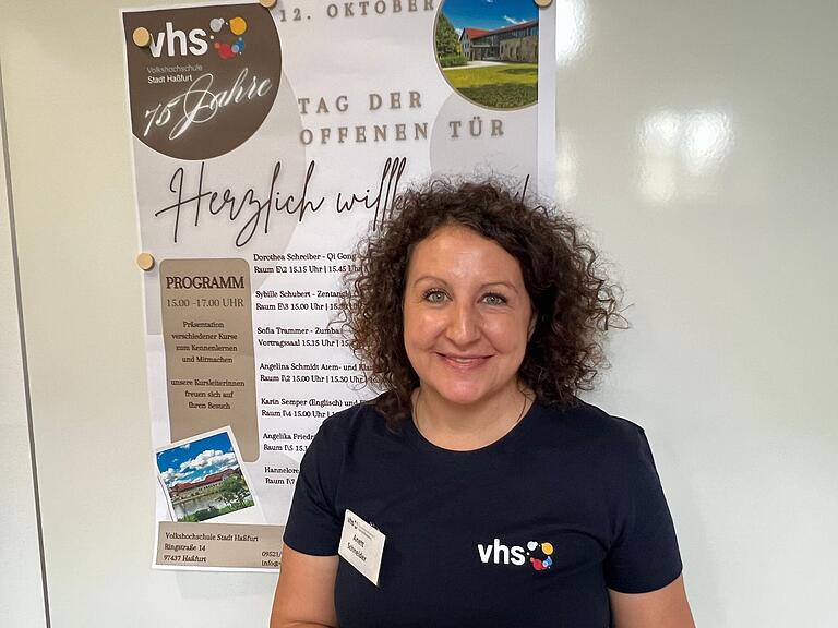 Anett Schneider, Leiterin des Volkshochschulverbandes Haßfurt-Königsberg, wünscht sich wieder mehr Besucherinnen und Besucher. Anett Schneider, Leiterin des Volkshochschulverbandes Haßfurt-Königsberg, wünscht sich wieder mehr Besucherinnen und Besucher.
