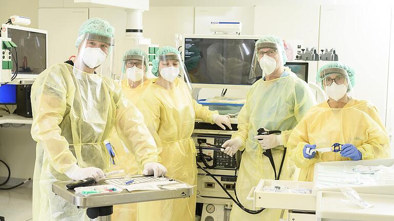 Per Tagebuch hat Dr. Matthias Held monatelang Einblick in den Alltag im Klinikum Würzburg Mitte gegeben. Die Reaktionen der Mitarbeiter seien positiv gewesen, sagt er.