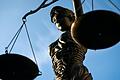 Justitia steht in der alten römischen Mythologie für ausgleichende Gerechtigkeit und ist ein Symbol für die Rechtsprechung (Symbolbild).