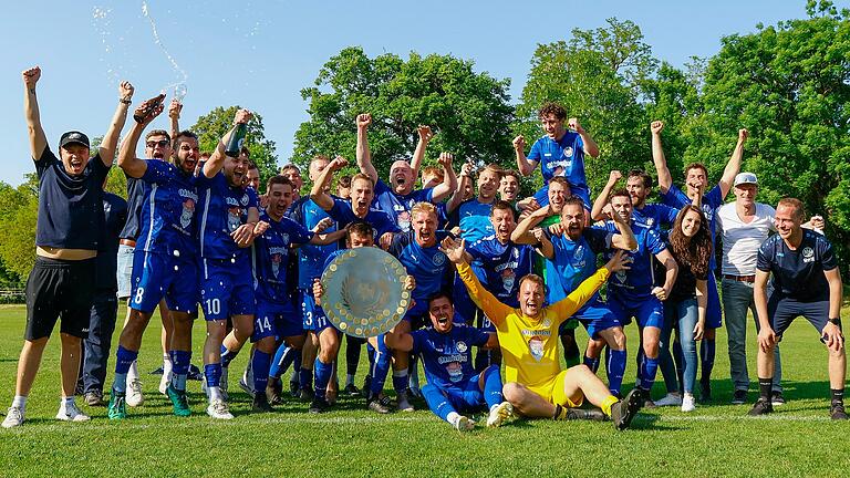 Der ETSV Würzburg ist Meister der Fußball-Kreisliga Würzburg 1.
