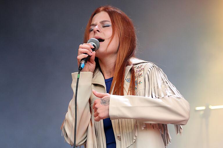 Die unterfränkische Band 'Scarrafoni' war eines der Highlights des zweiten Planemo Festivals. Die unterfränkische Band 'Scarrafoni' war eines der Highlights des zweiten Planemo Festivals.